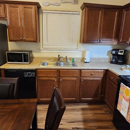 Spacious Villa Close To The Beach, 10 Sleeps Galveston Dış mekan fotoğraf